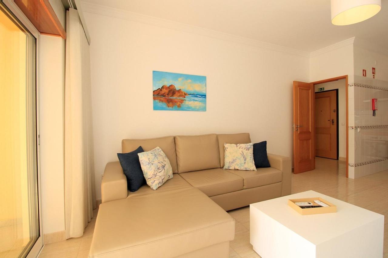 Apartamento Armacao De Pera Brightness With Pool By Homing Exterior foto